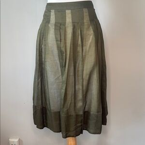 Talbots Elegant Olive Green Pleated  Skirt sz 10